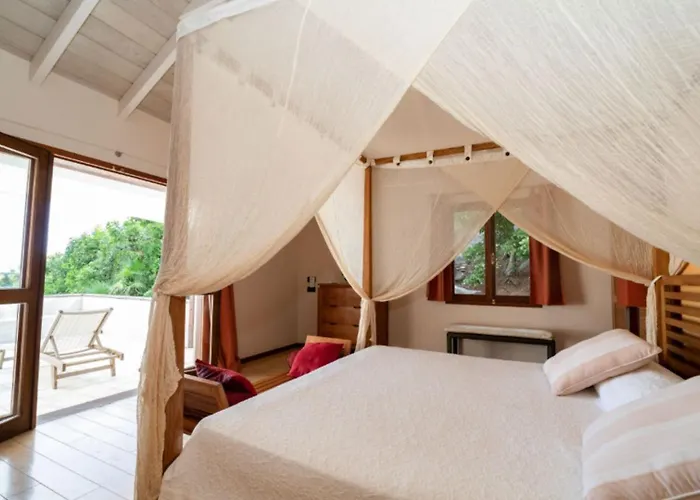Lush Tropical Environmental Villa Ideal For The Family