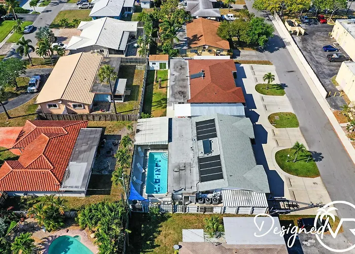 Private Studio Wpool Access Patio