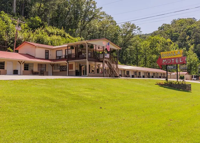 Qualla Cabins And Motel Cherokee Near Casino