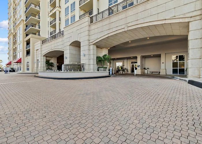 Oceanfront Palm Beach Resort & Spa Singer Island