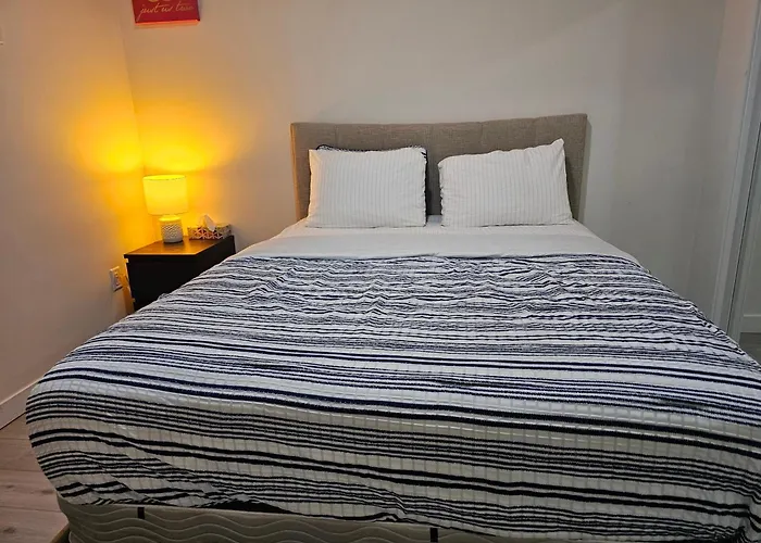 New Built House, Stay In Style Guest Suite, 2Bedroom, 2Bed, 2Bath