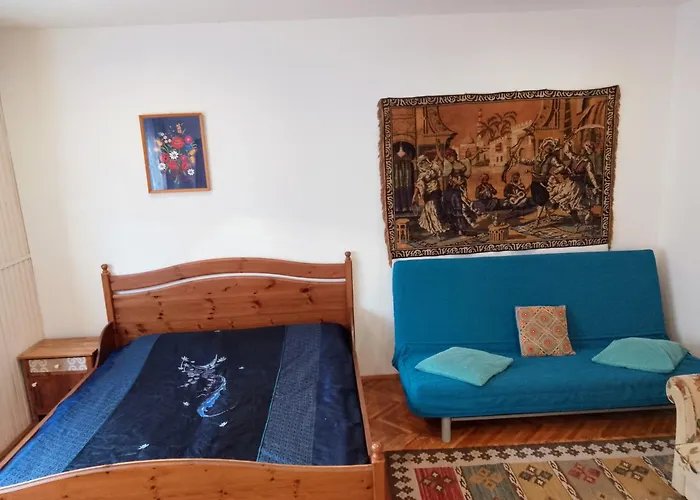 Makvirag Vendeghaz