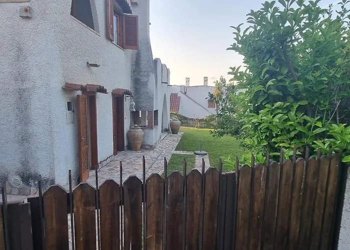Spending Seaside Villa In Cirella, Italy
