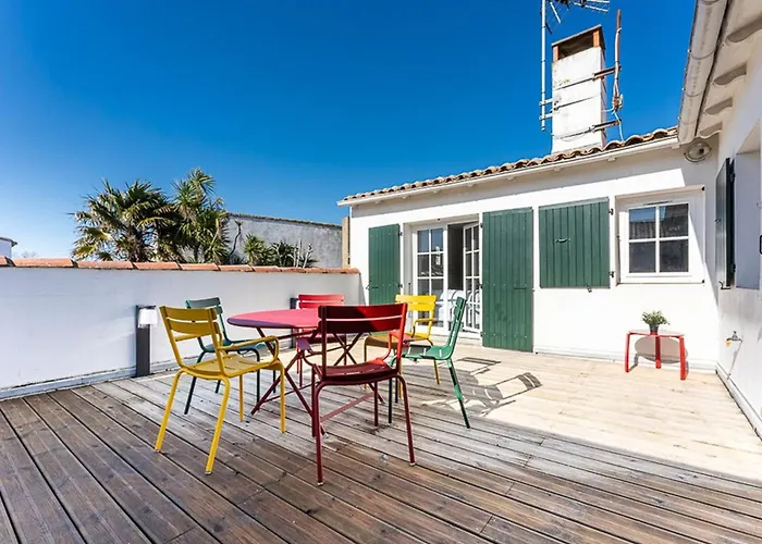 Appartement Moderne Avec Grande Terrasse A Ars-En-Re