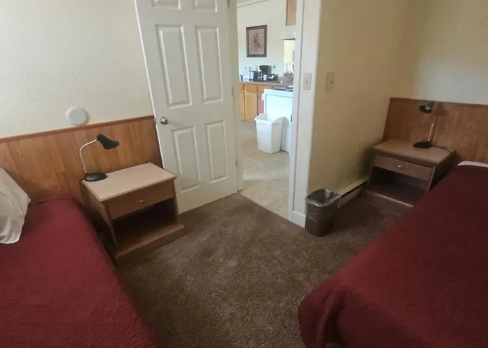 Camaray Motel
