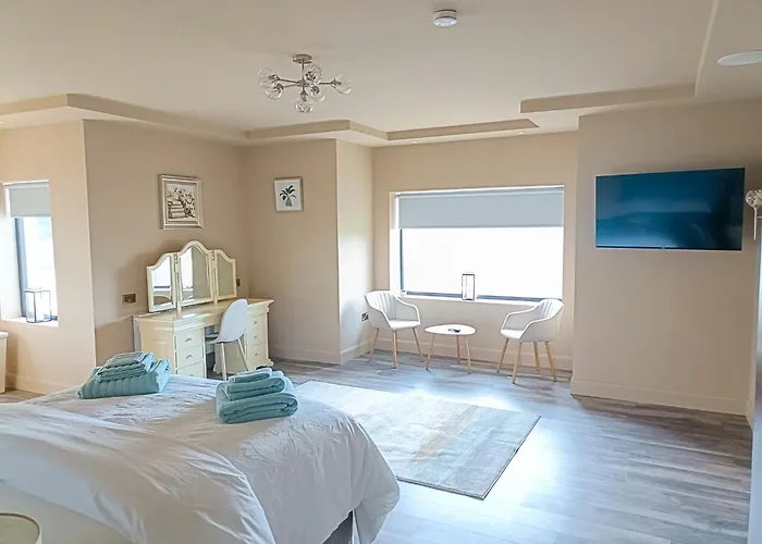 Ocean Breeze Apt 2