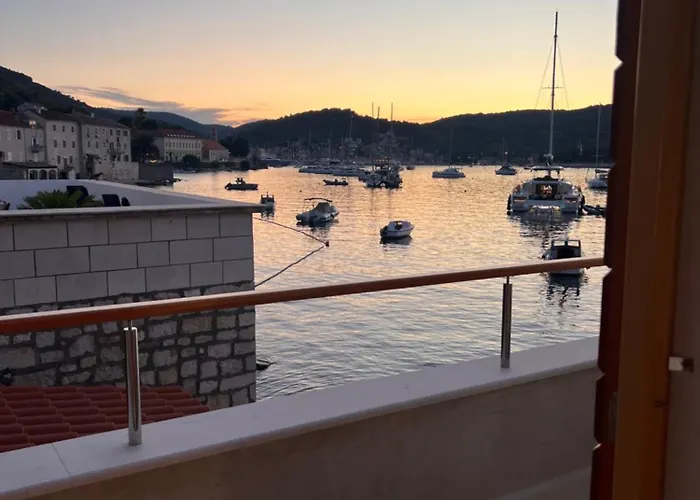 Sea House Skapulo