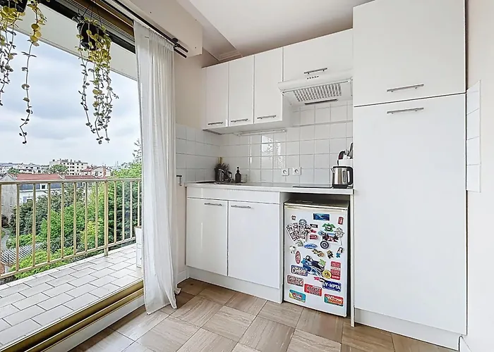 Charming Quiet Apartment Near Disney