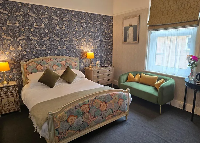 Ashburton House - B&B