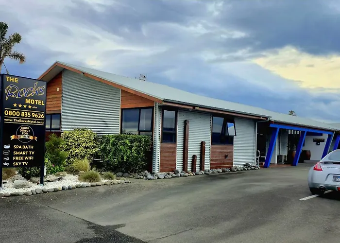 The Rocks Motel
