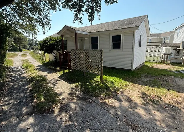 Outer Banks Motel - Village Accommodations