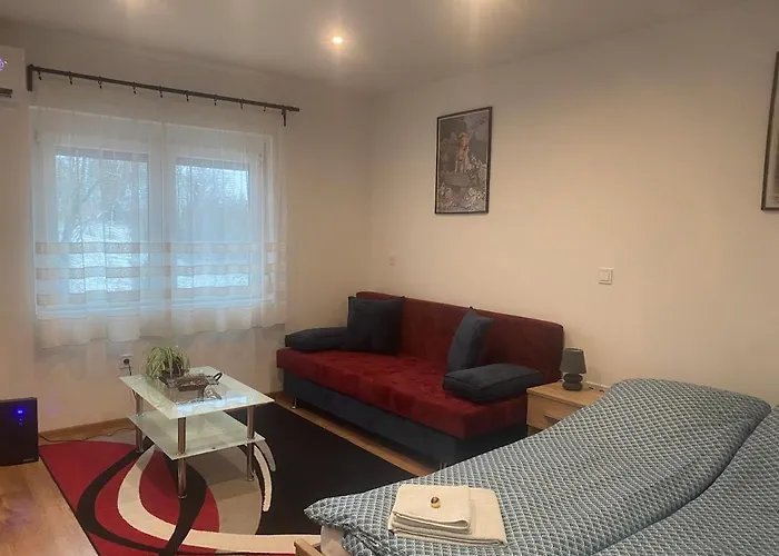 Erdi Muskatlis Vendeghaz