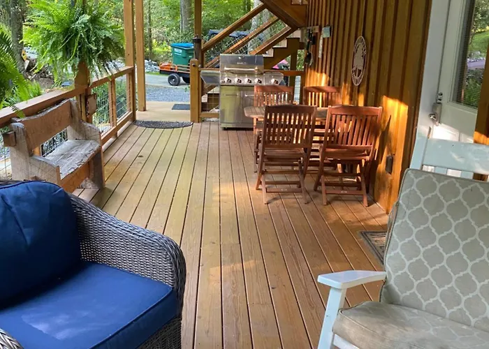 Beech Creek Cabin, Lower Unit, Black Mountain