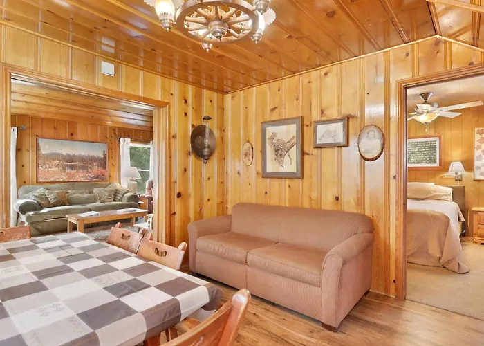 Pinglewood Cabin #2096
