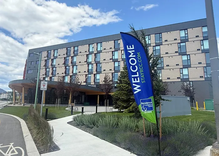 Residence & Conference Centre - Kelowna