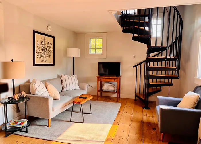 Charming 1Bd Loft In Shelburne