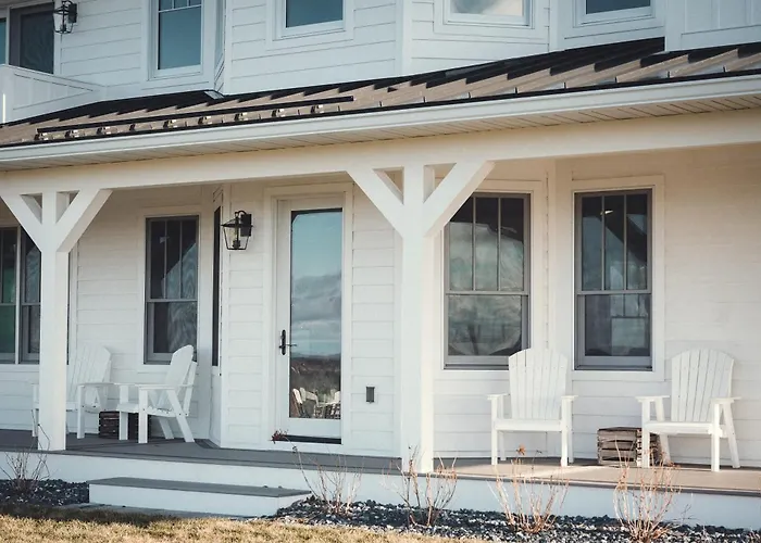 Ann Riley Farmhouse - Vineyard By Traverse City