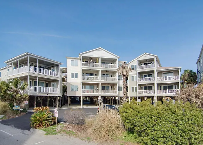 Pier Pointe Villas C102
