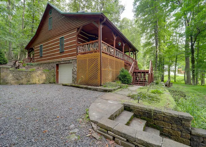 Family-Friendly Blue Ridge Cabin W/ Game Room!