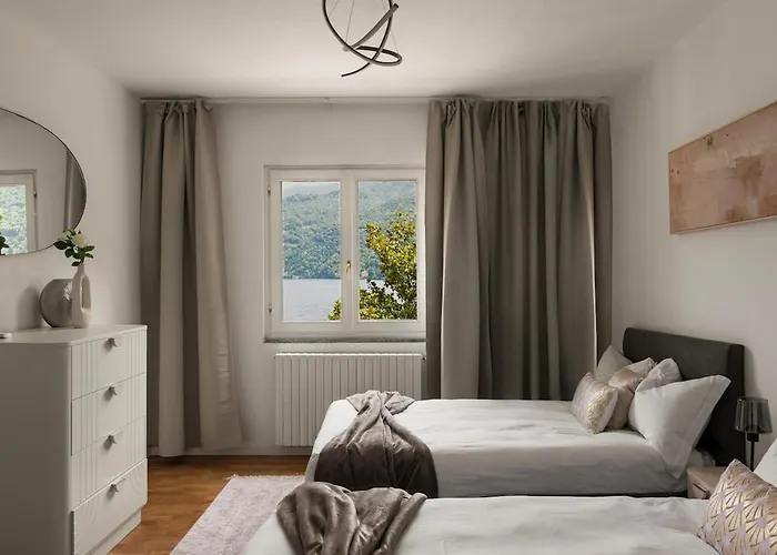 Luxury Townhouse With Panoramic Como Lake Views By Aura Luxury Collection