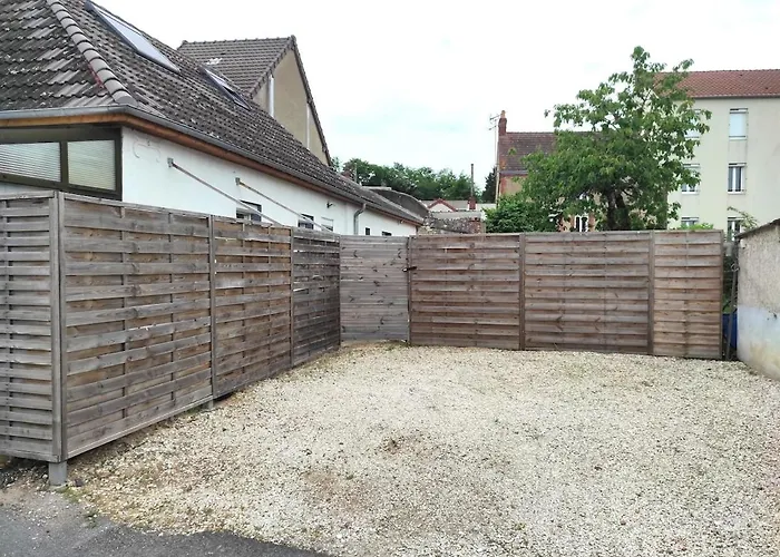 Maison 3 Chambres Avec Jardin Gien