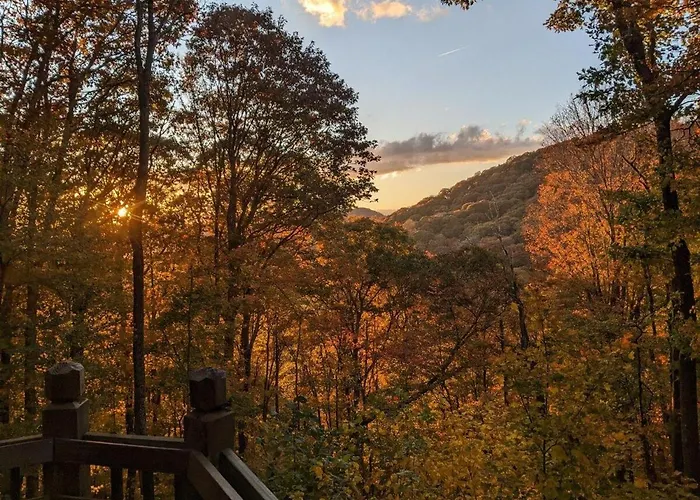 Cabin Near Asheville, Hatley Pt, Hot Tub, Views