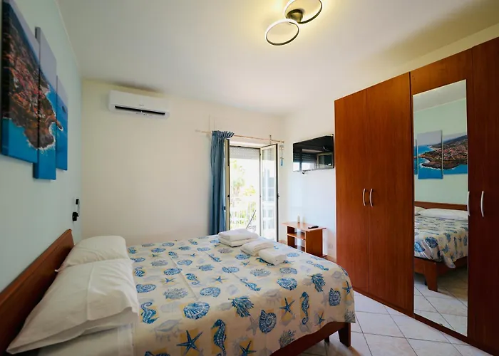 Casa Vacanze La Scogliera