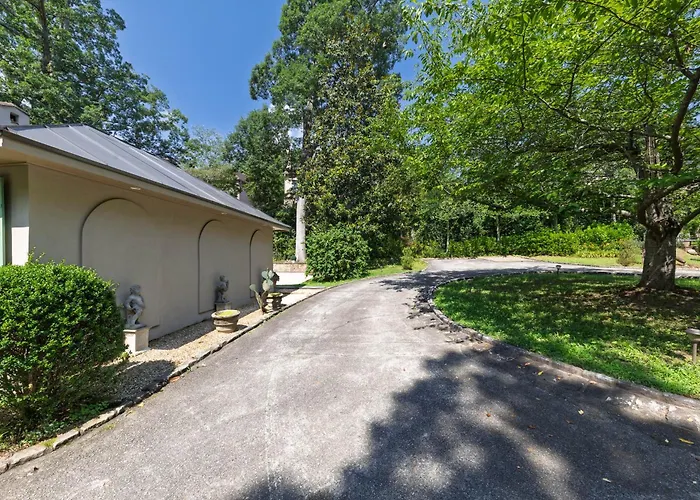 Private Garden Guest House W Parking