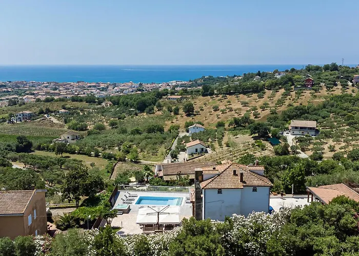 Awesome Home In Casalvelino