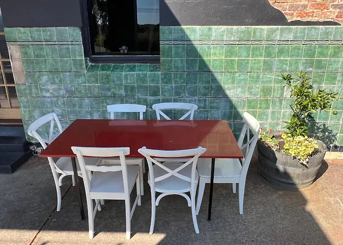 The Albion Motel Castlemaine