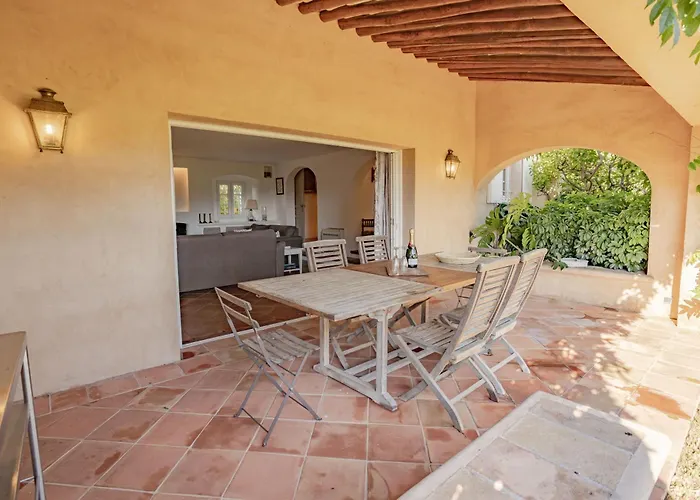 Beautiful Provencal Villa, Pool, Air-Conditioned