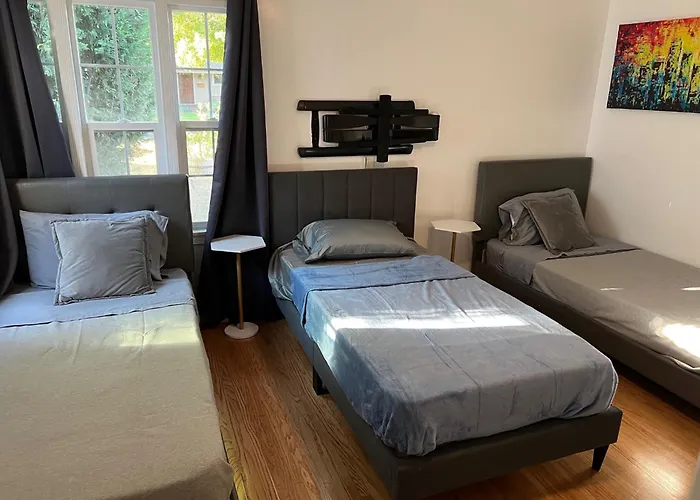 Modern 4Bed 3Bath Home With Piano Near Universal Studio & Hollywood For 10