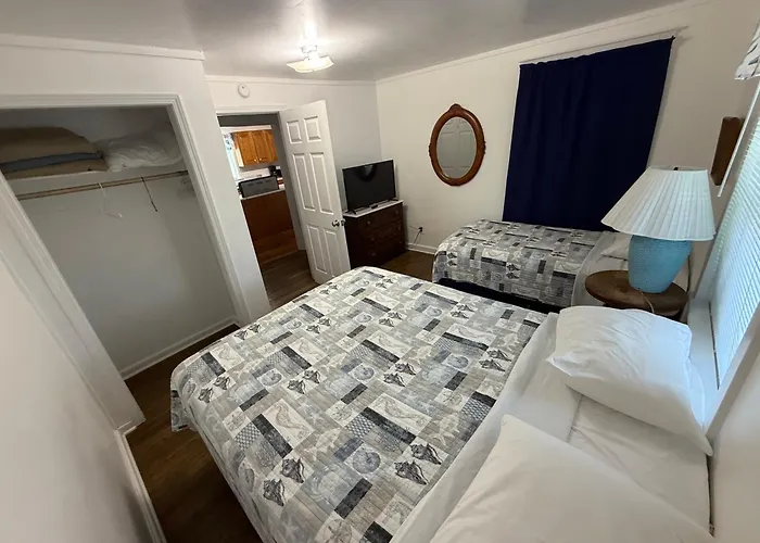 Outer Banks Motel - Village Accommodations