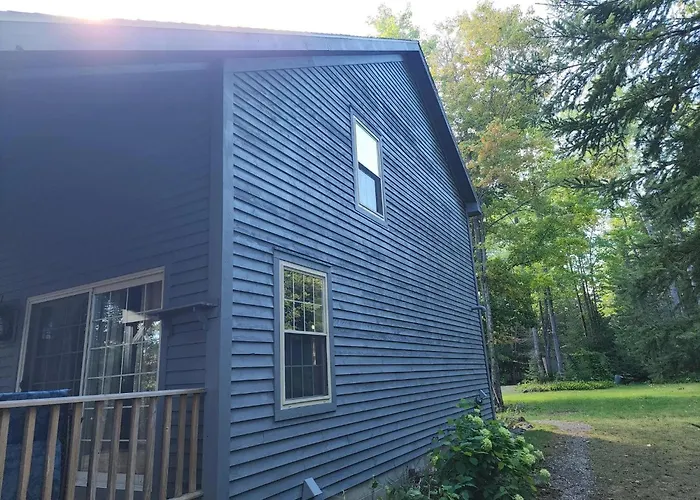 River Bend Escape By Leavetown Vacations