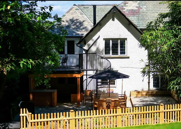 North Cottage - A Stylish Family Retreat Once Owned By Beatrix Potter