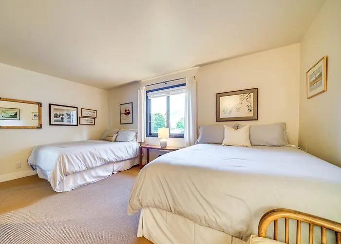Water Views & Marina Access: Port Ludlow Getaway