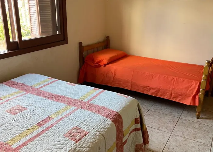 Apartamento amplo 300m da praia