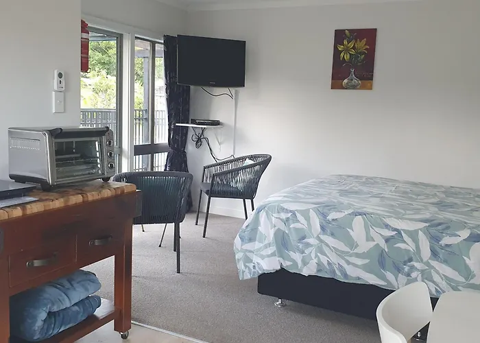 Kerikeri Central House