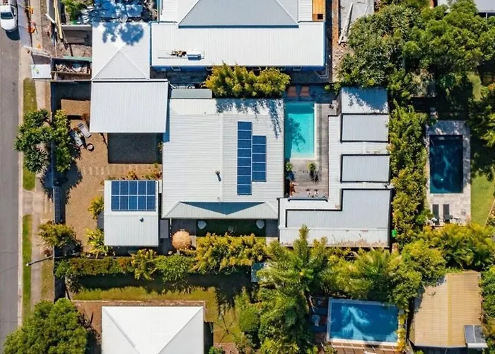 Desert Flame - Couples Retreat Near The Beach