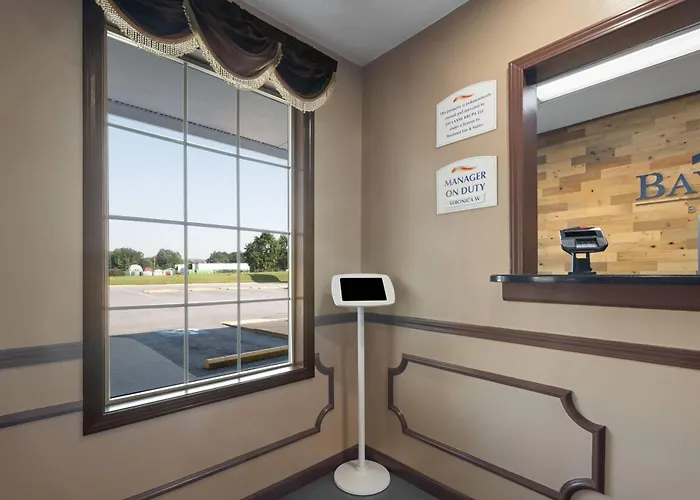 Baymont By Wyndham Commerce Ga Near Tanger Outlets Mall