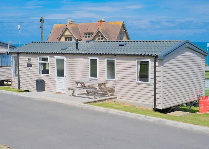 Three Bedroom Instow Caravan