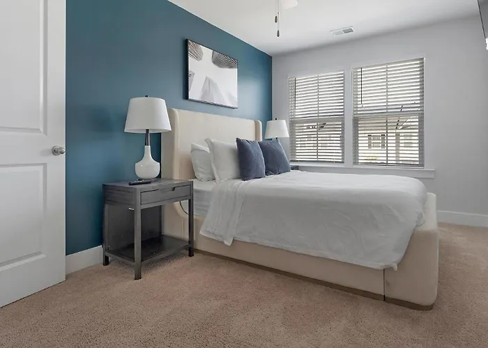 Landing Apartments - Chamberlain Pines