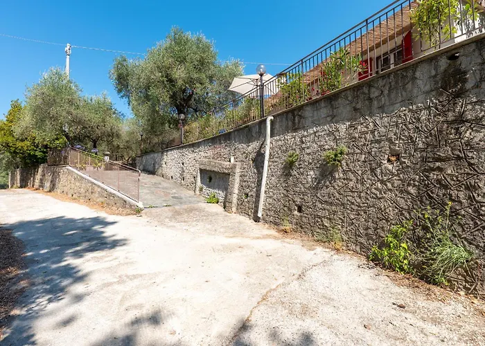 Casa Lara - Relax Nel Verde Di Dolceacqua
