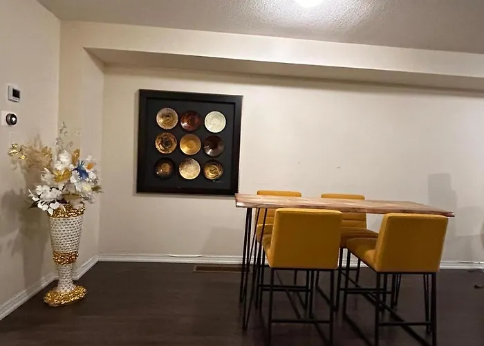 Mimis Lodge