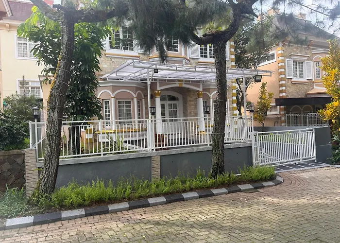 Eton Asia Villas-Kota Bunga