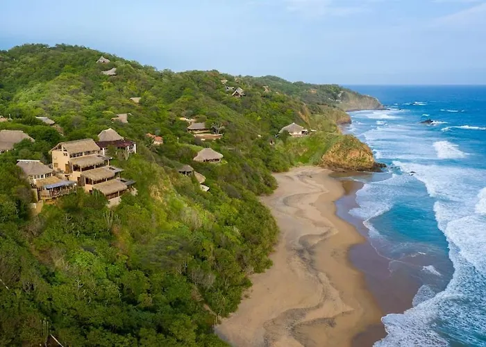 Lazuli Cielo - Beachfront Loft