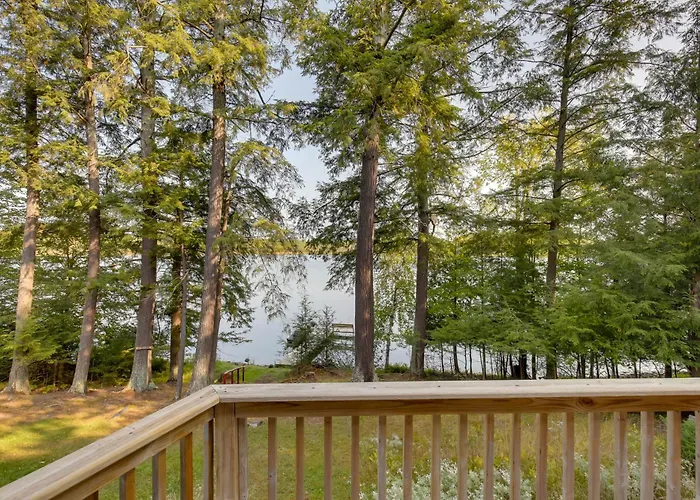 Waterfront Mercer Cabin W/ Wraparound Porch!