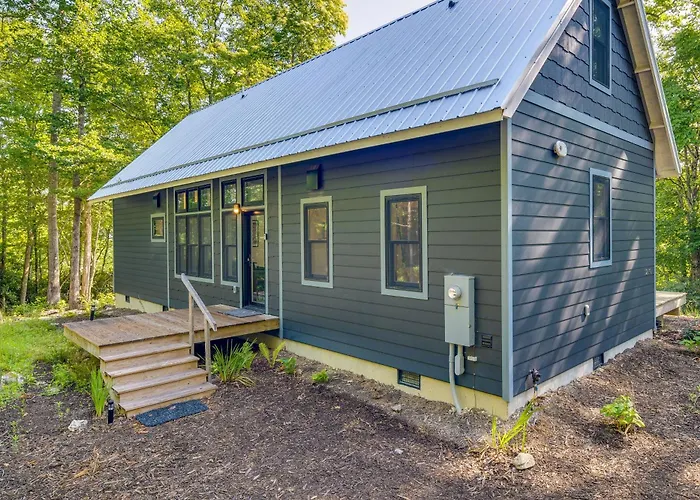 'Inchworm Ranch' Blue Ridge Cabin, Pets Welcome