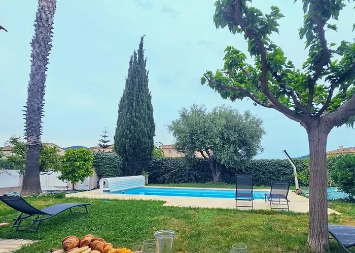 Entre Plage Et Vignobles Maison Trois Chambres