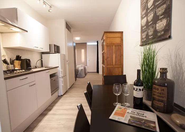Apartment 4G